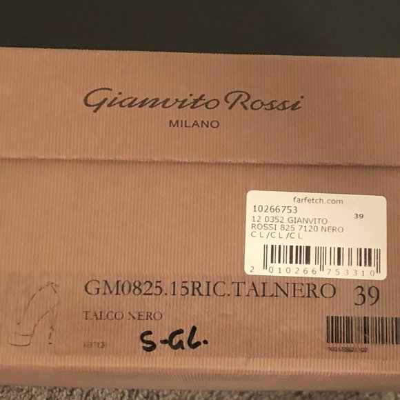 Gianvito Rossi - Picture 13 of 13